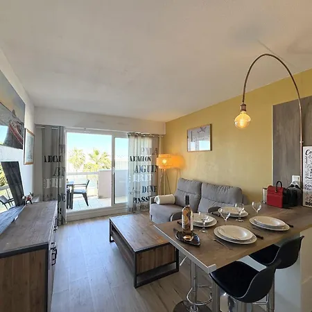 Port Soleil-5 By Interhome *
